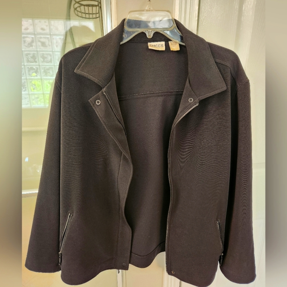Chicos 3 zip up jacket
